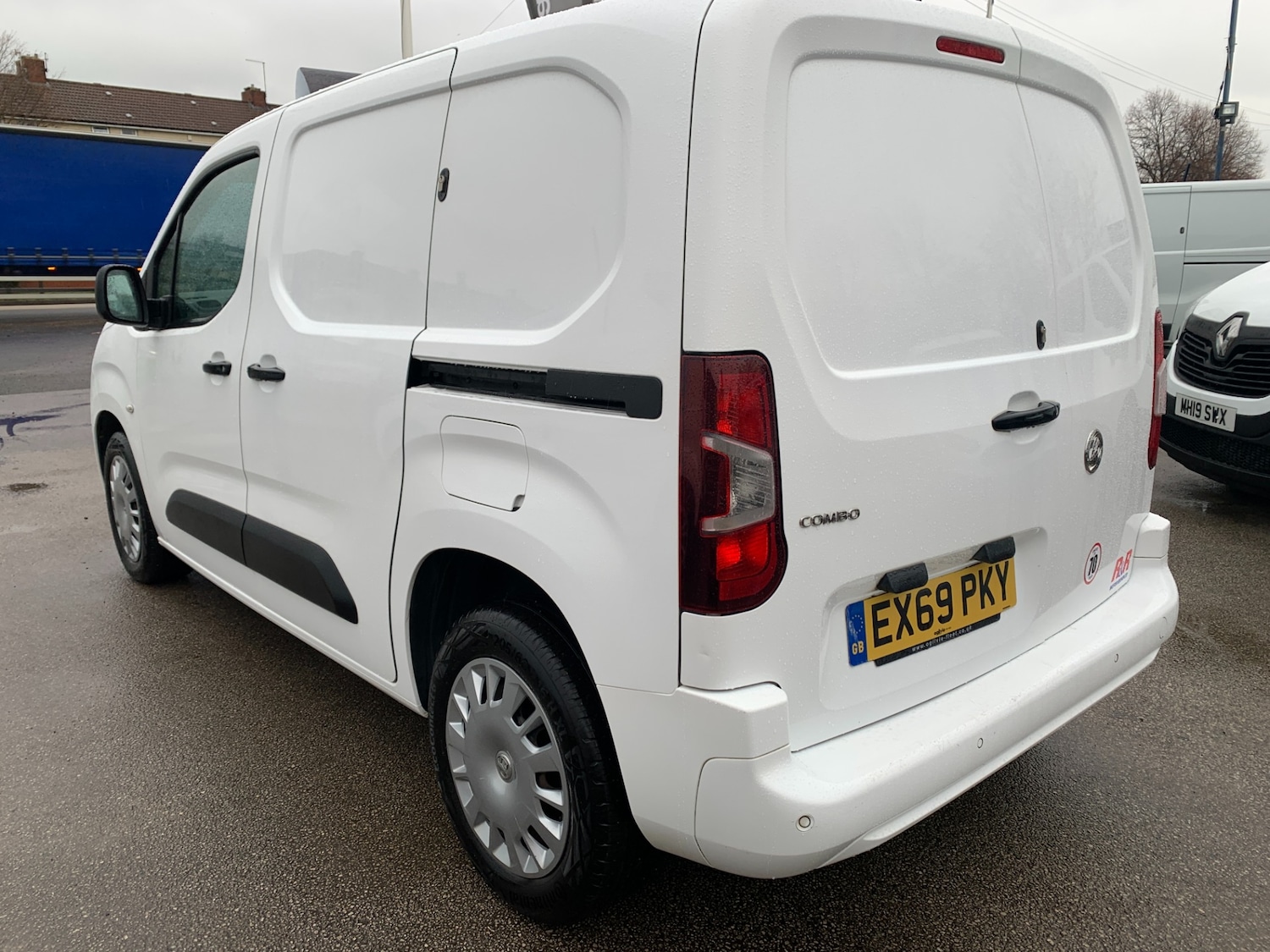 Used Vauxhall Combo 2020 for sale - 76734844: Photo 6