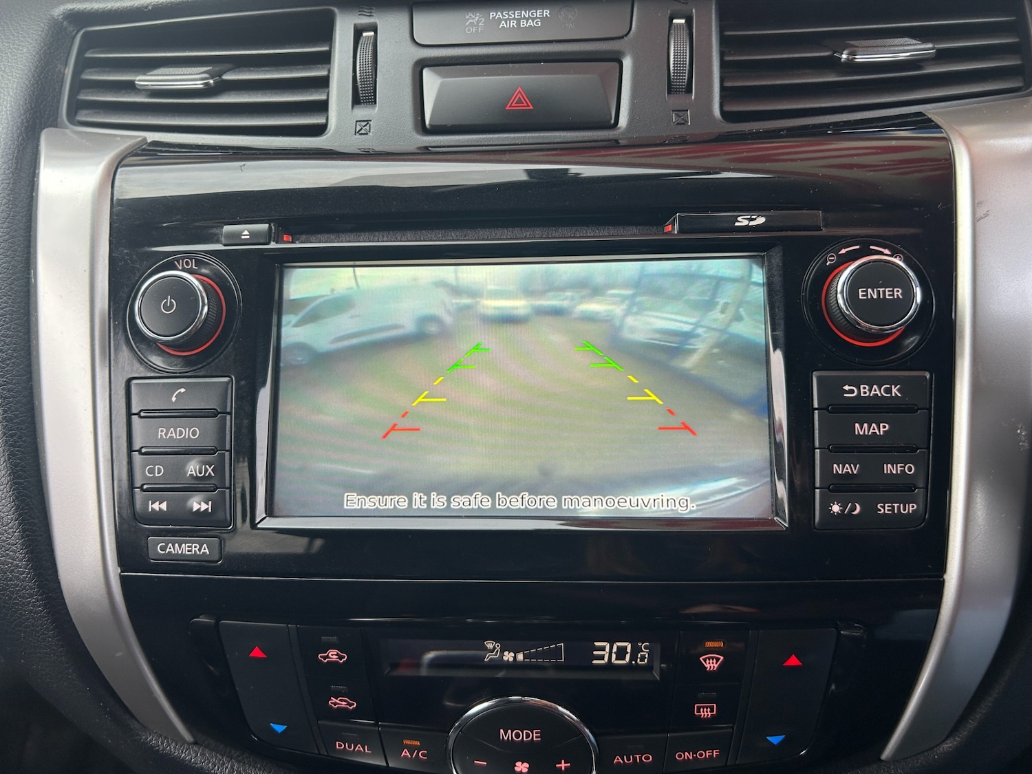 Used Nissan Navara 2018 for sale - 77061623: Photo 17