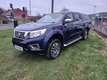 Used Nissan Navara 2018 for sale - 77061623: Photo