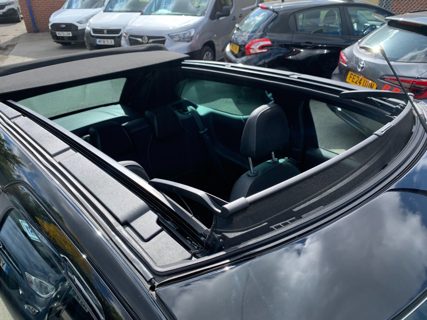 Used Citroen DS3 2014 for sale - 76045587: Photo 10
