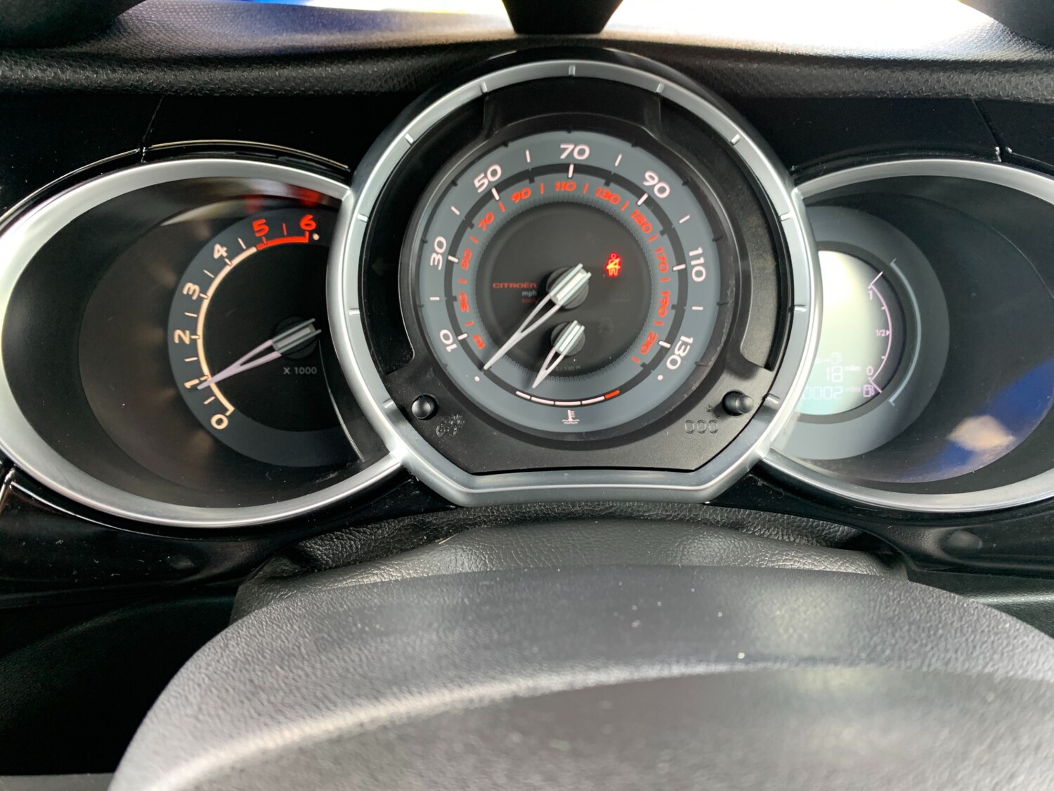 Used Citroen DS3 2014 for sale - 76045587: Photo 18
