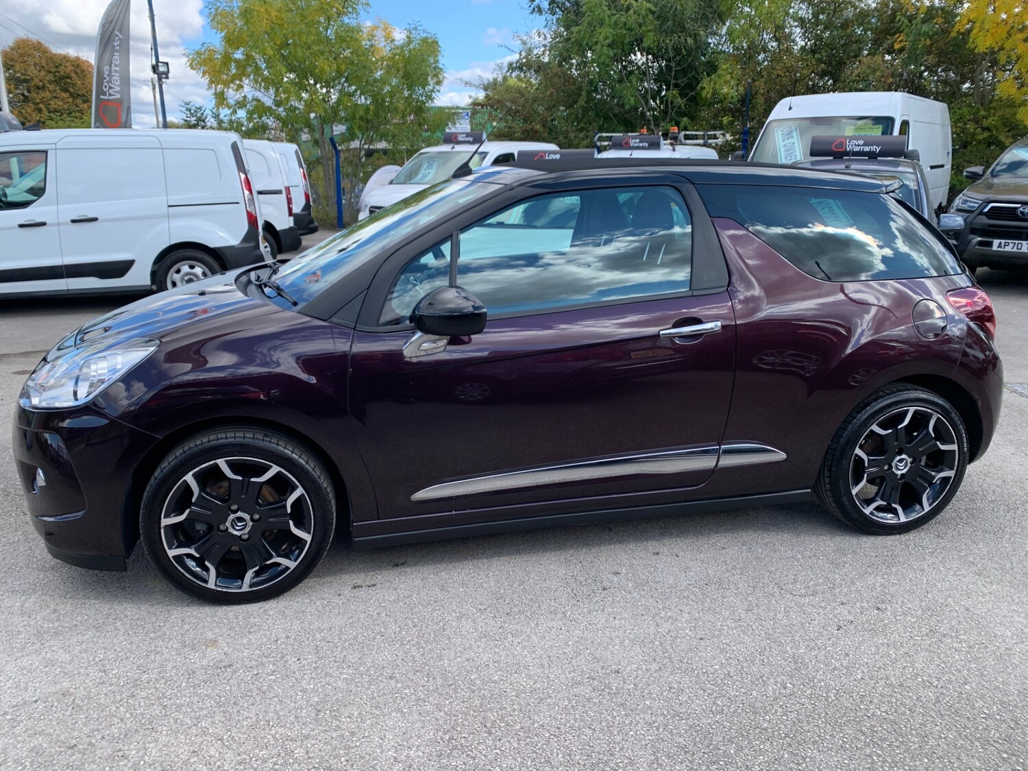 Used Citroen DS3 2014 for sale - 76045587: Photo 8