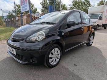 Used Toyota AYGO 2013 for sale - 79625622: Photo