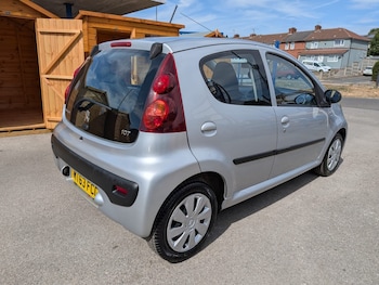 Used Peugeot 107 2013 for sale - 79502805: Photo