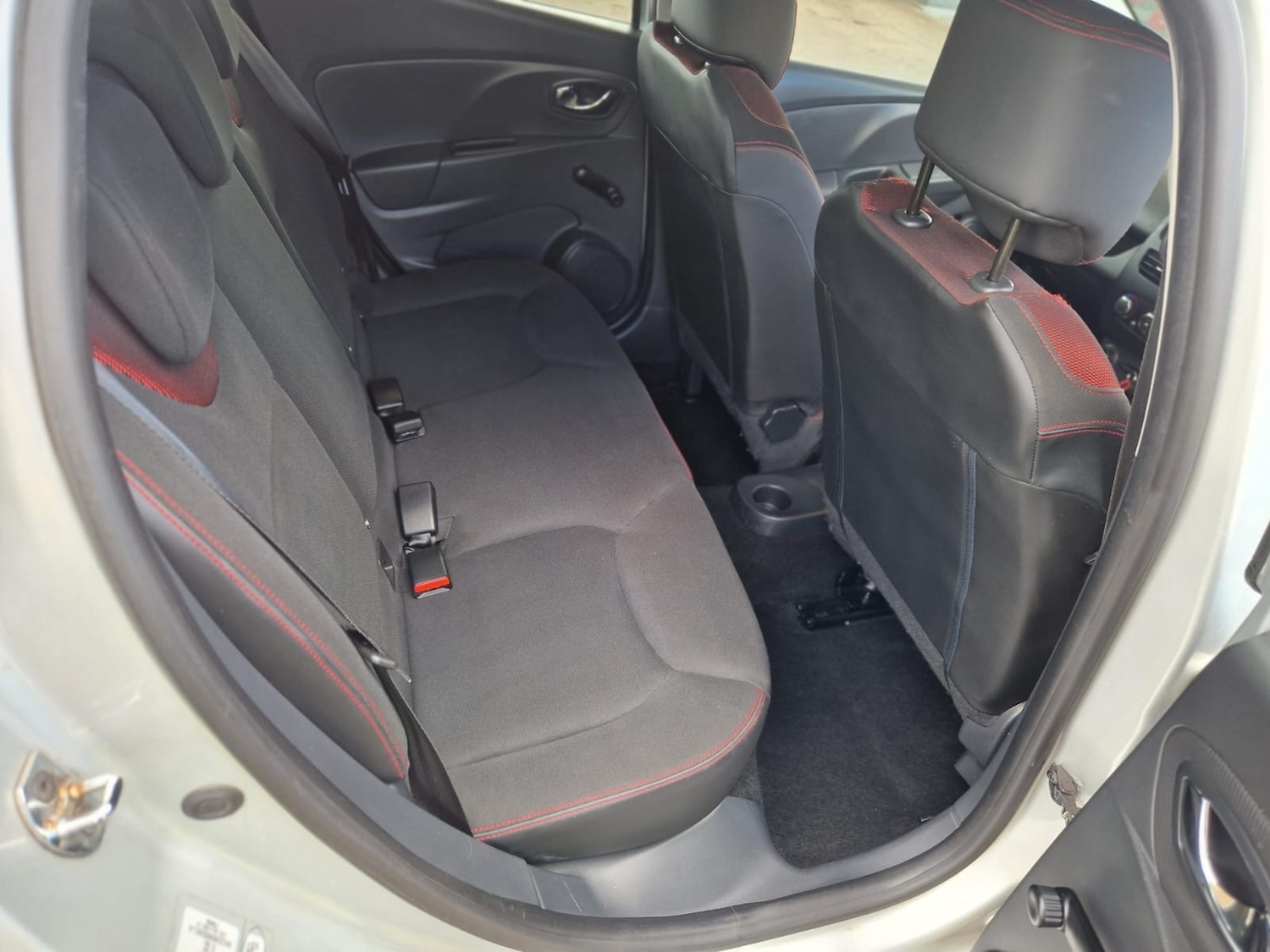 Used Renault Clio 2013 for sale - 75774160: Photo 12