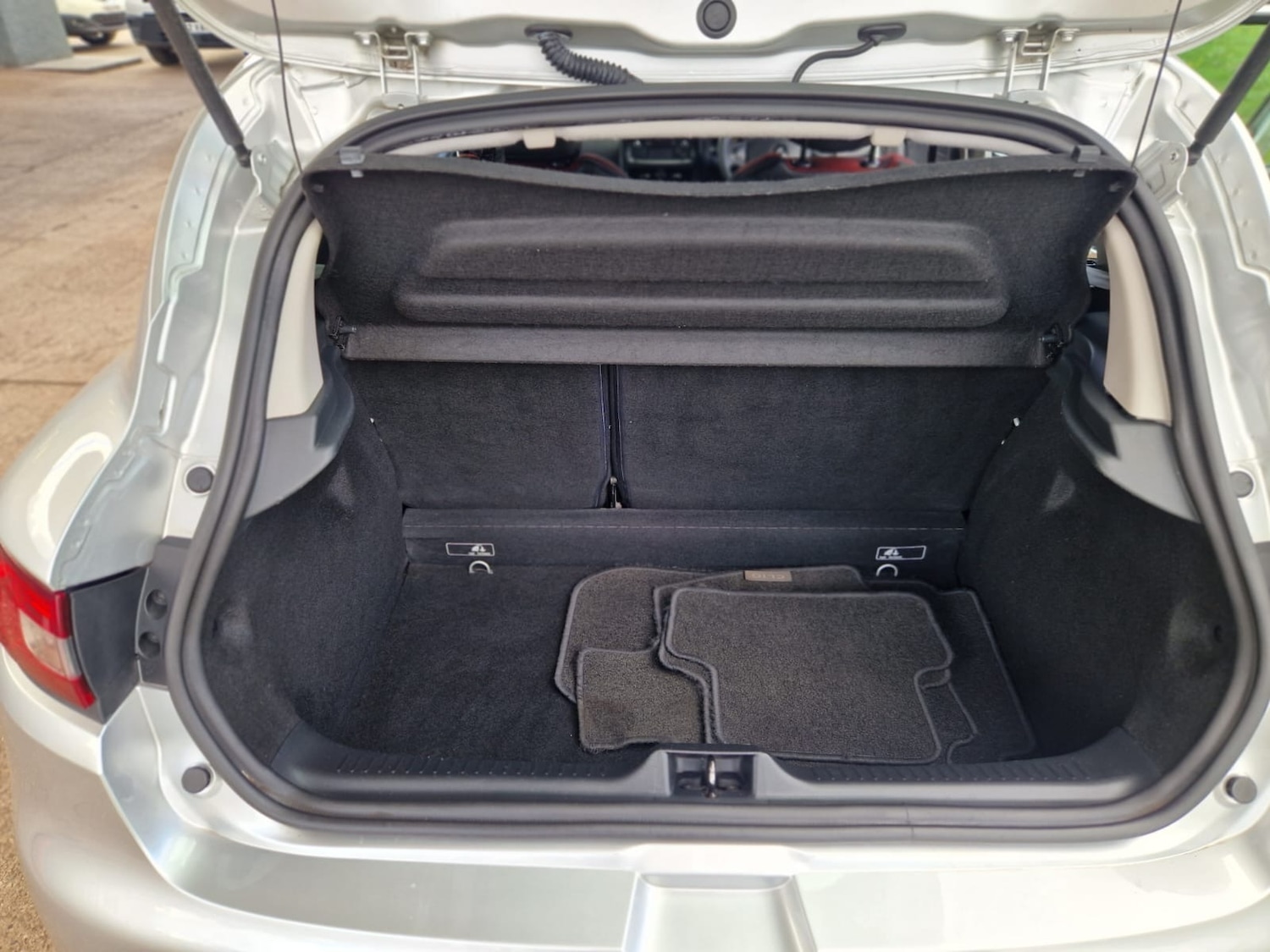 Used Renault Clio 2013 for sale - 75774160: Photo 13