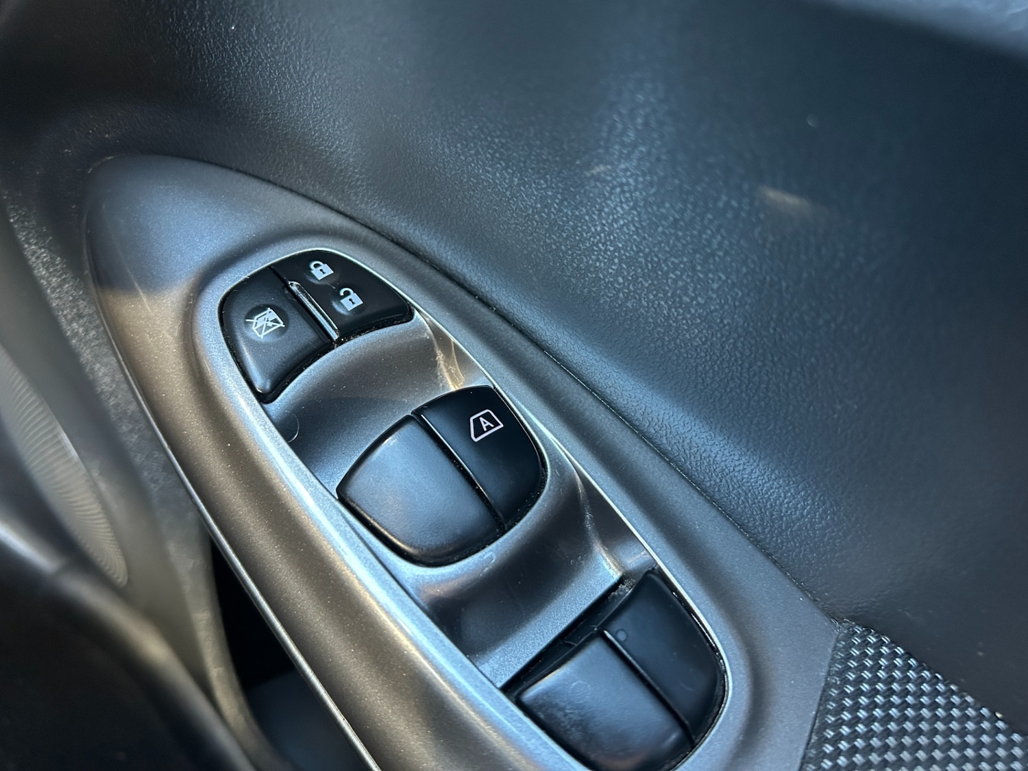 Used Nissan Juke 2013 for sale - 77125748: Photo 16