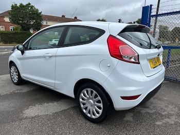 Used Ford Fiesta 2014 for sale - 78790037: Photo