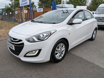 Used Hyundai i30 2014 for sale - 79581894: Photo