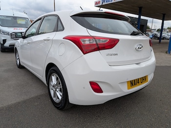 Used Hyundai i30 2014 for sale - 79581894: Photo