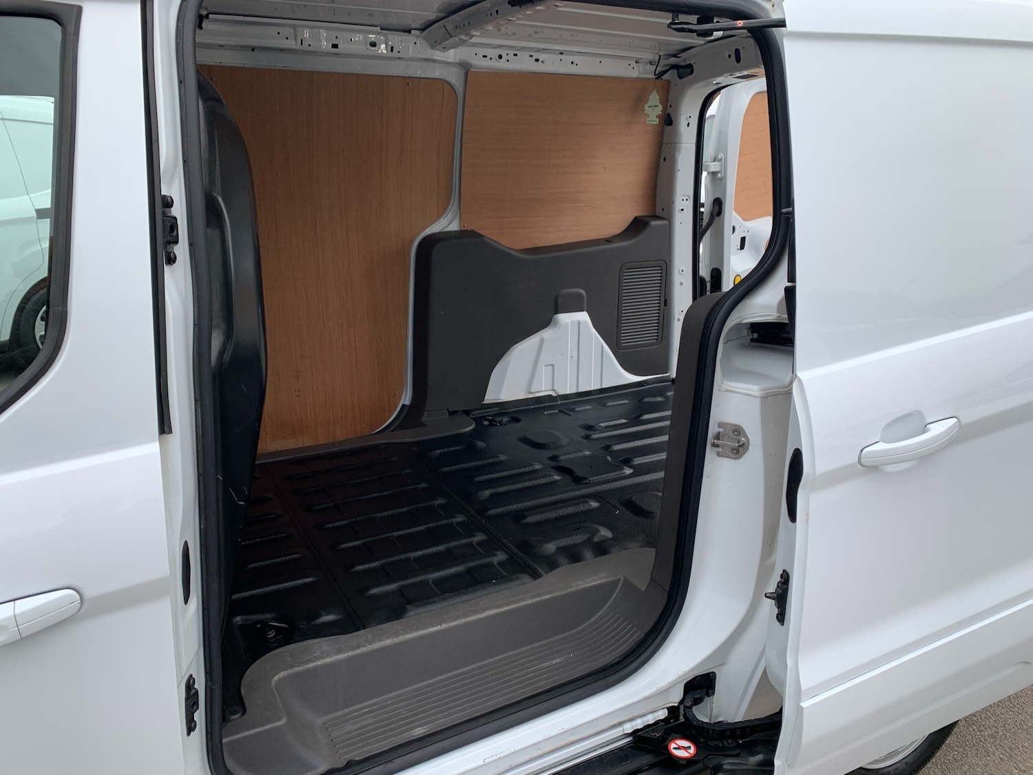 Used Ford Transit Connect 2023 for sale - 76504538: Photo 15