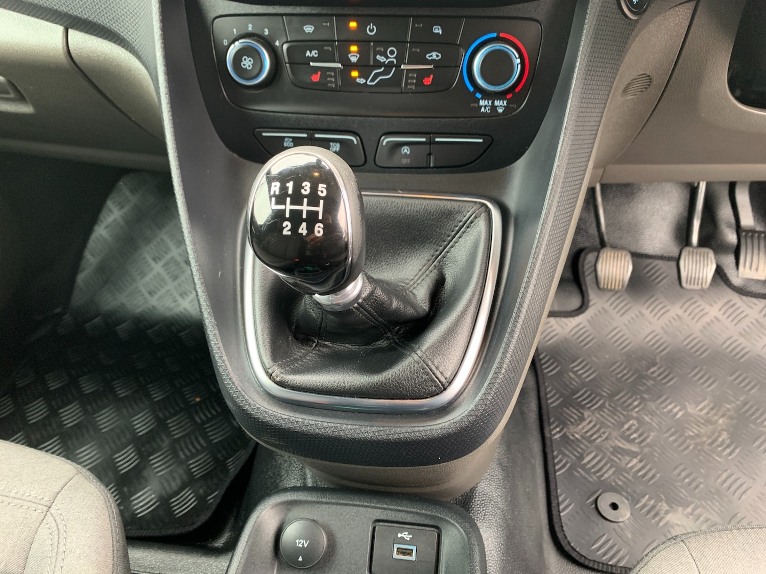 Used Ford Transit Connect 2023 for sale - 76504538: Photo 19