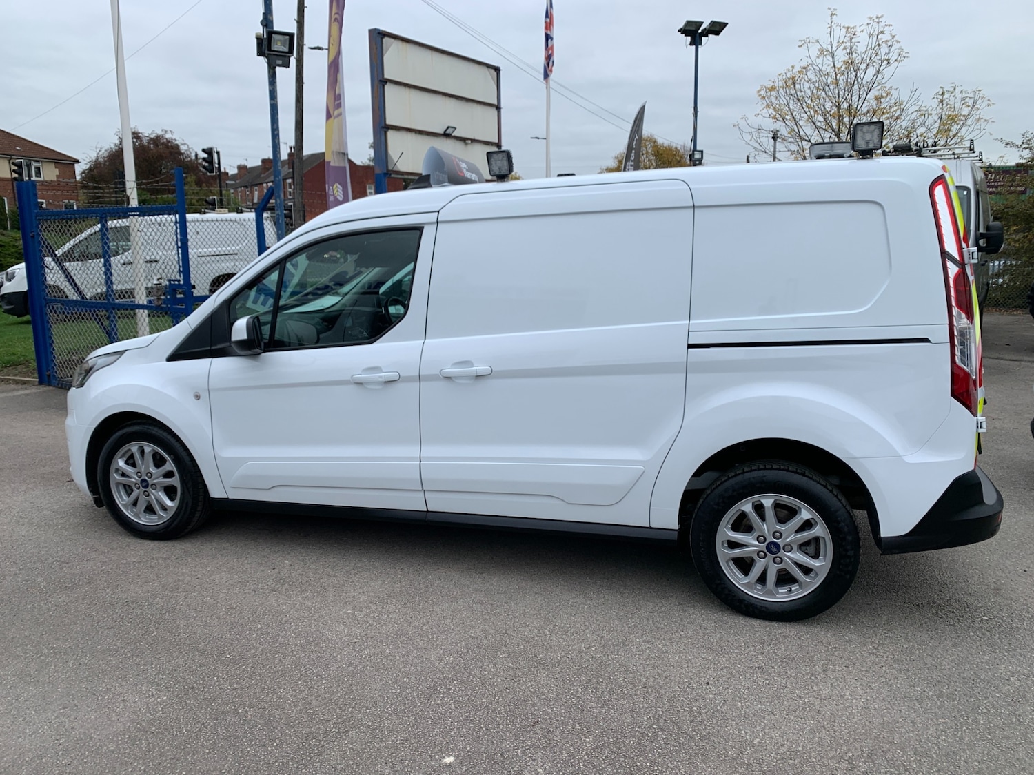 Used Ford Transit Connect 2023 for sale - 76504538: Photo 8