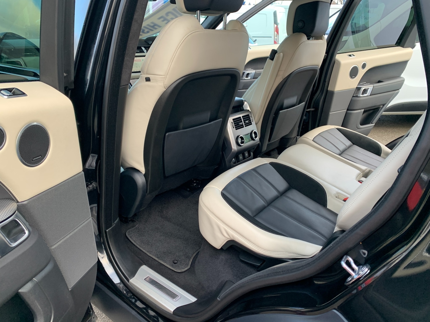 Used Land Rover Range Rover Sport 2019 for sale - 76736777: Photo 15