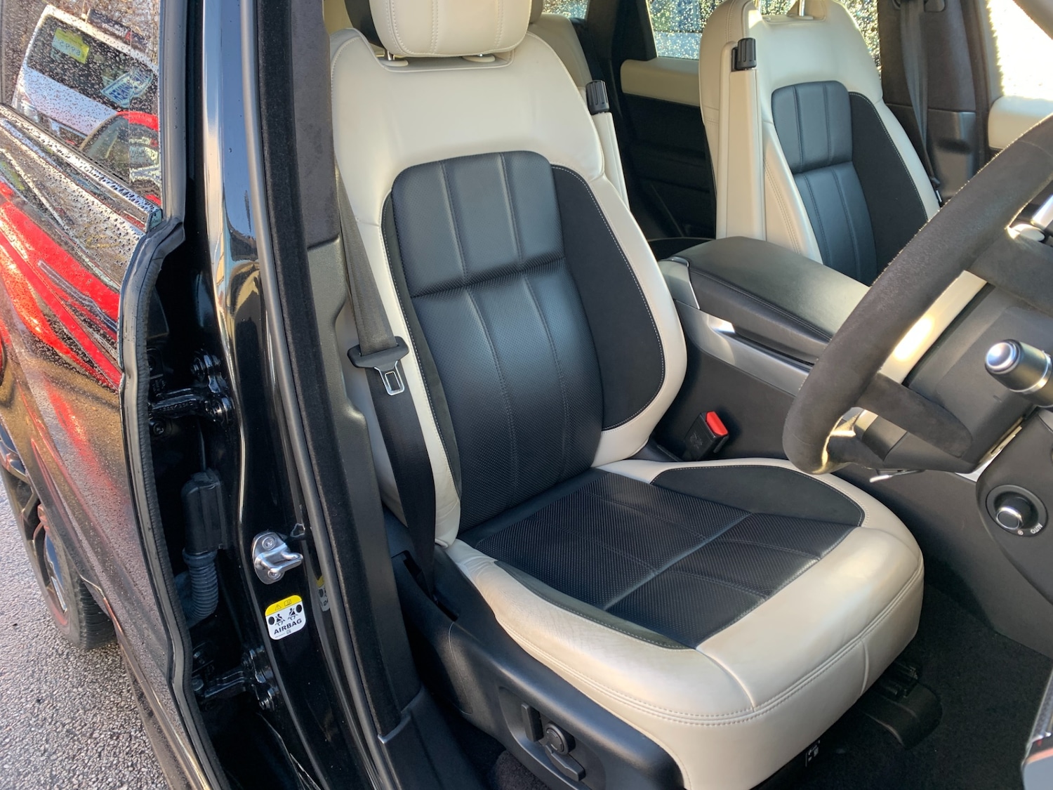 Used Land Rover Range Rover Sport 2019 for sale - 76736777: Photo 4