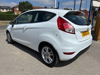 Used Ford Fiesta 2016 for sale - 79068239: Photo