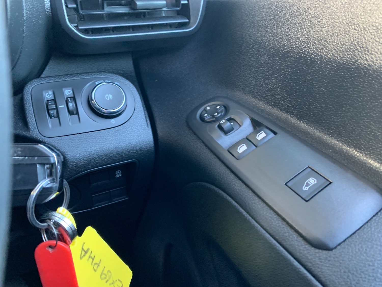 Used Vauxhall Combo 2020 for sale - 76809440: Photo 20