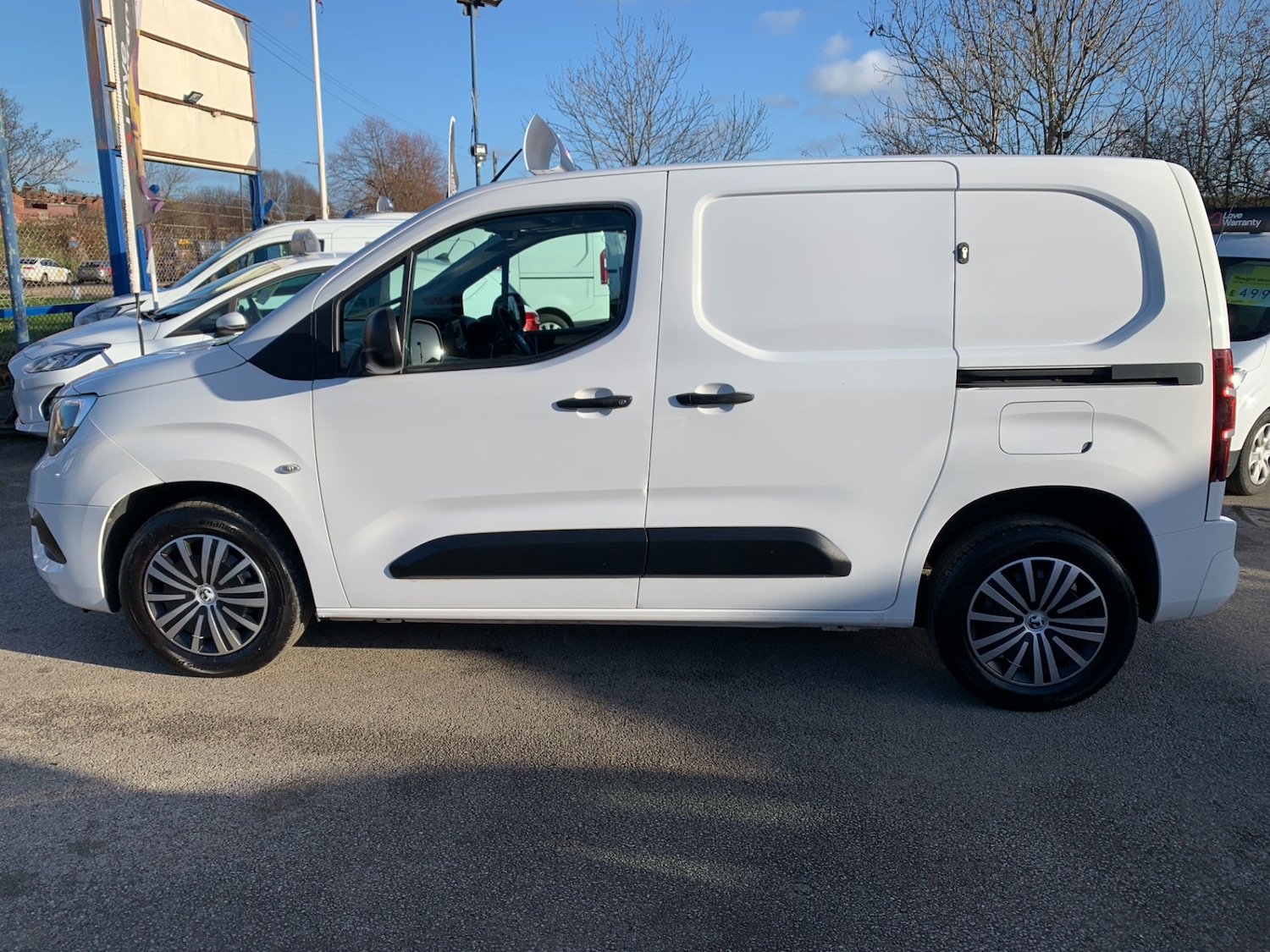 Used Vauxhall Combo 2020 for sale - 76809440: Photo 8