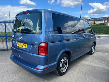 Used Volkswagen Transporter Shuttle 2018 for sale - 78311255: Photo
