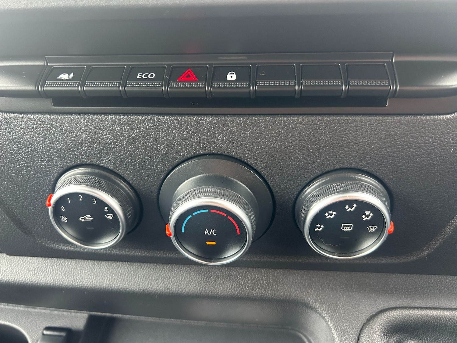 Used Nissan NV400 2020 for sale - 76156930: Photo 18