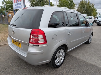 Used Vauxhall Zafira 2010 for sale - 79581849: Photo