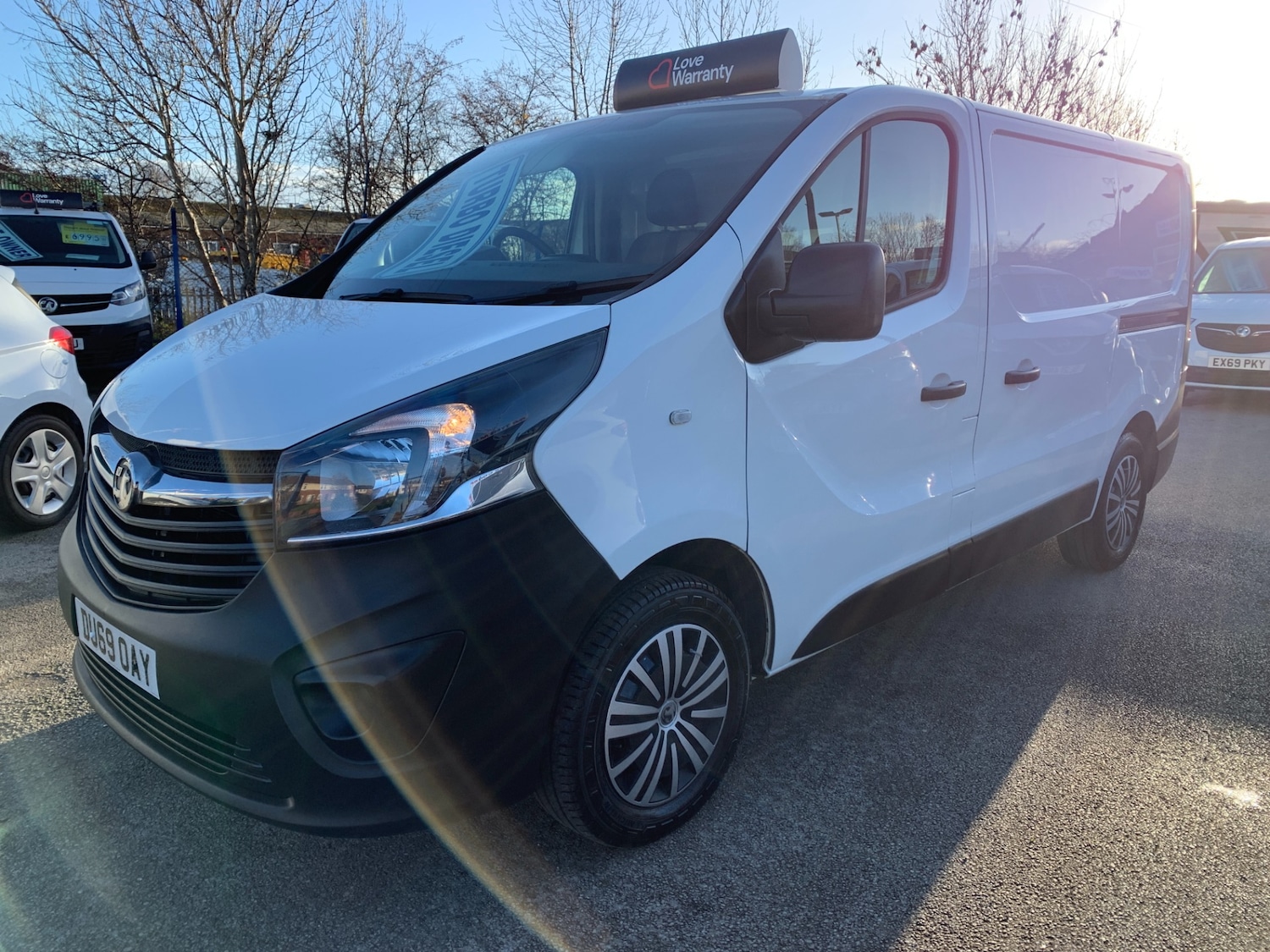 Used Vauxhall Vivaro 2019 for sale - 76879107: Photo 5
