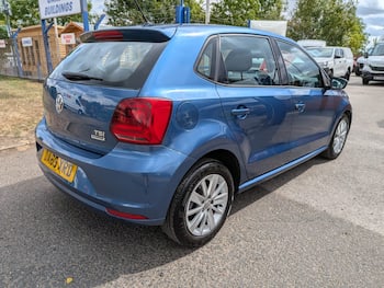 Used Volkswagen Polo 2015 for sale - 79663772: Photo