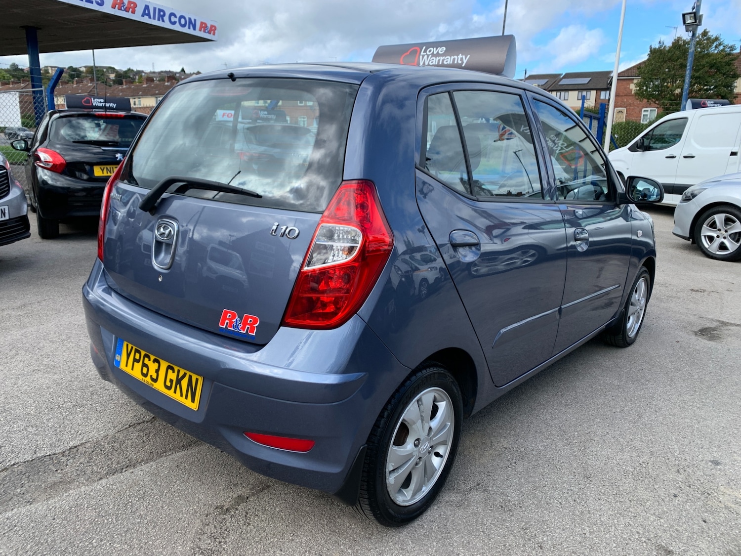 Used Hyundai i10 2013 for sale - 76709617: Photo 7