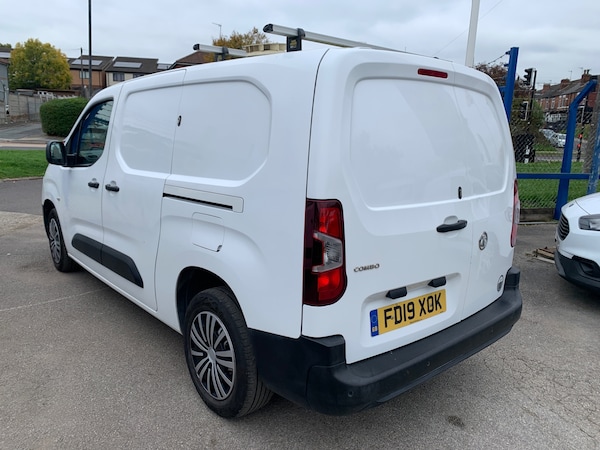 Used Vauxhall Combo 2019 for sale - 76286574: Photo 2