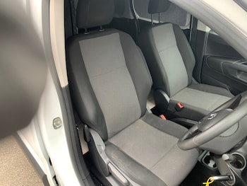 Used Vauxhall Combo 2019 for sale - 76286574: Photo 4
