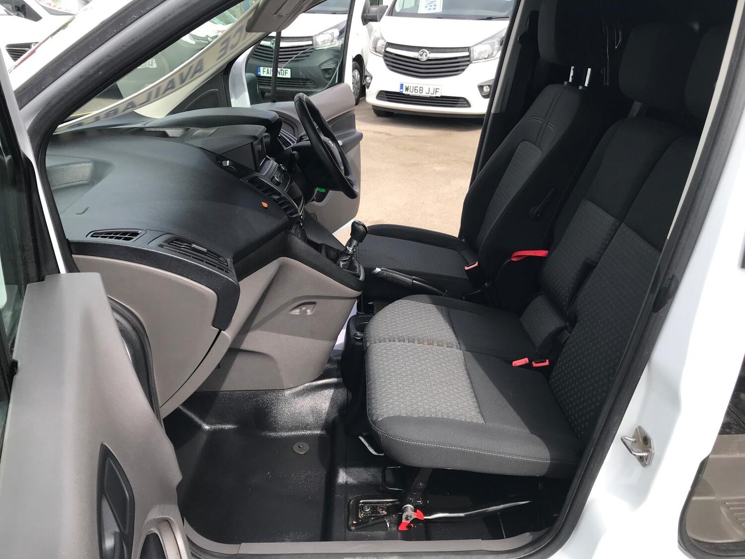 Used Ford Transit Connect 2019 for sale - 76142655: Photo 13