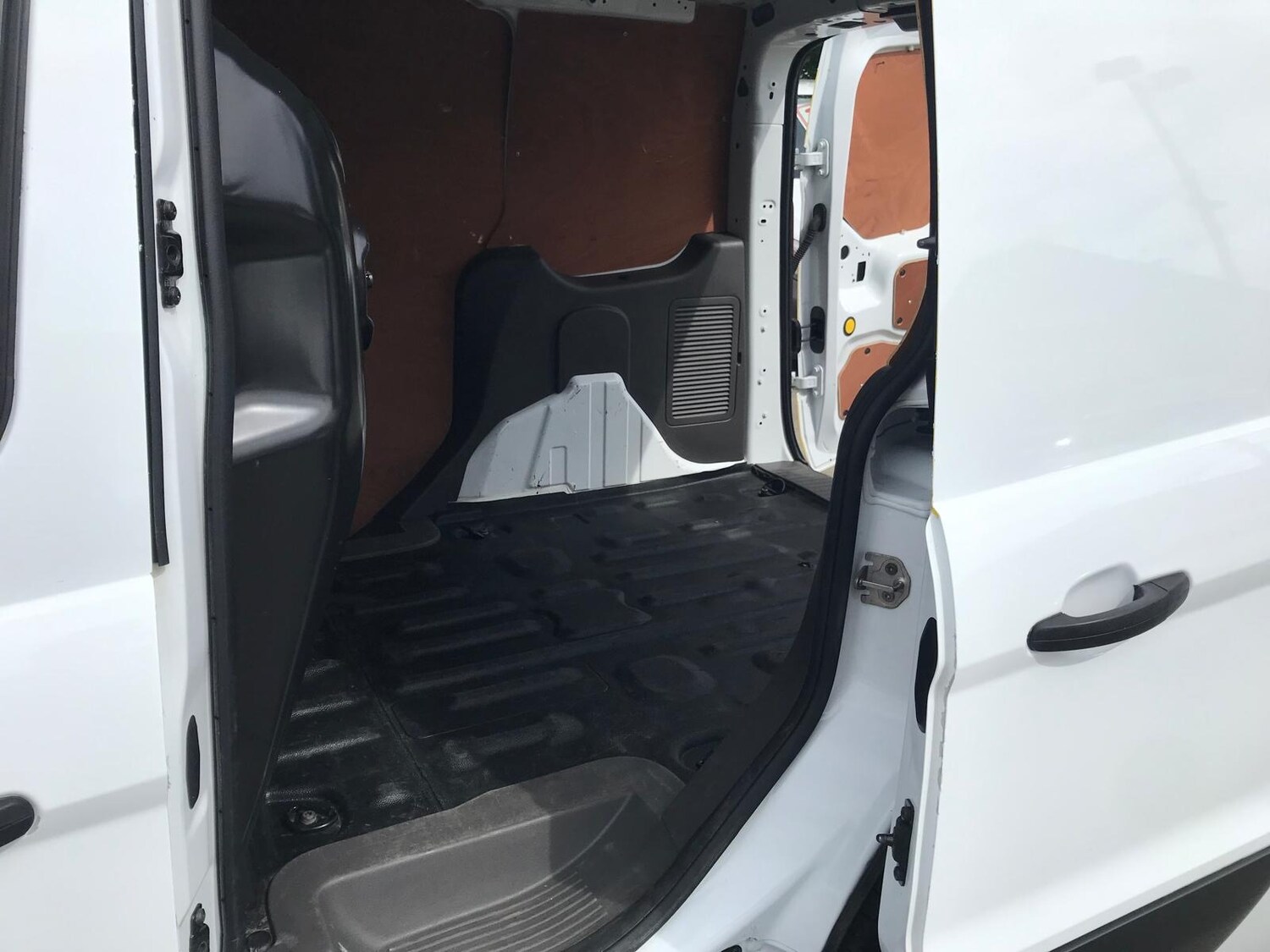 Used Ford Transit Connect 2019 for sale - 76142655: Photo 15