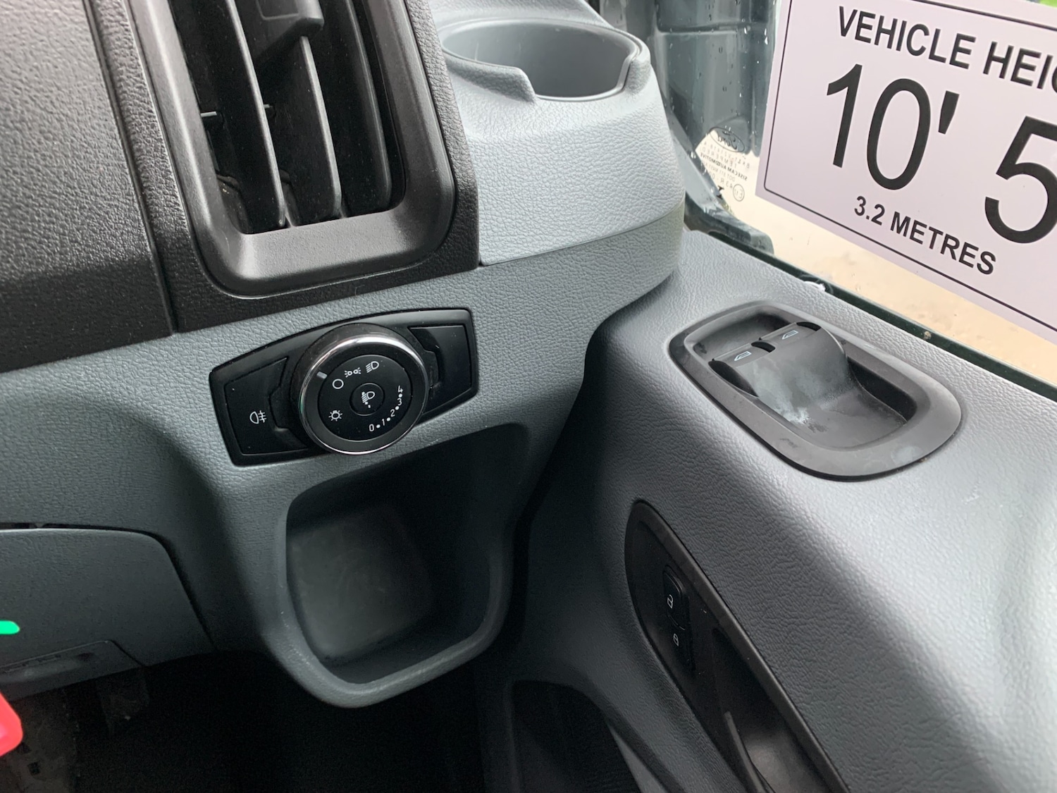 Used Ford Transit 2018 for sale - 77001797: Photo 20