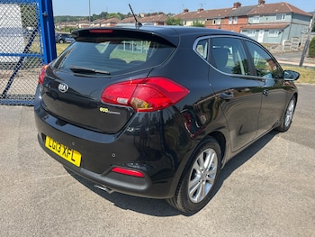 Used Kia Ceed 2013 for sale - 78815973: Photo