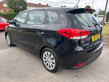 Used Kia Carens 2013 for sale - 78940320: Photo