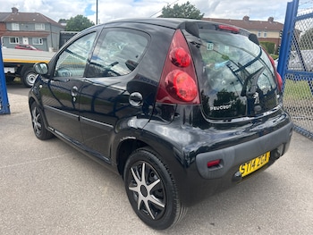 Used Peugeot 107 2014 for sale - 78817340: Photo