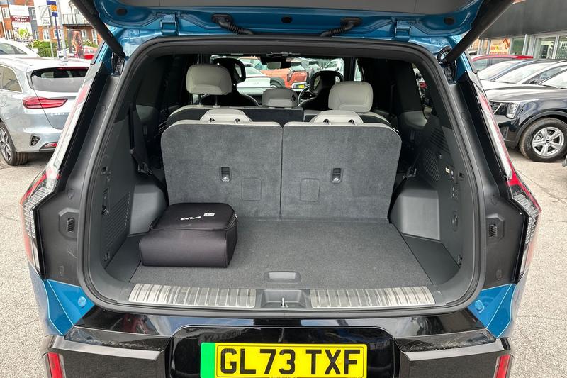 Used Kia EV9 2024 for sale - 76677601: Photo 10