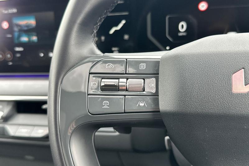 Used Kia EV9 2024 for sale - 76677601: Photo 17