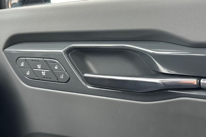 Used Kia EV9 2024 for sale - 76677601: Photo 24