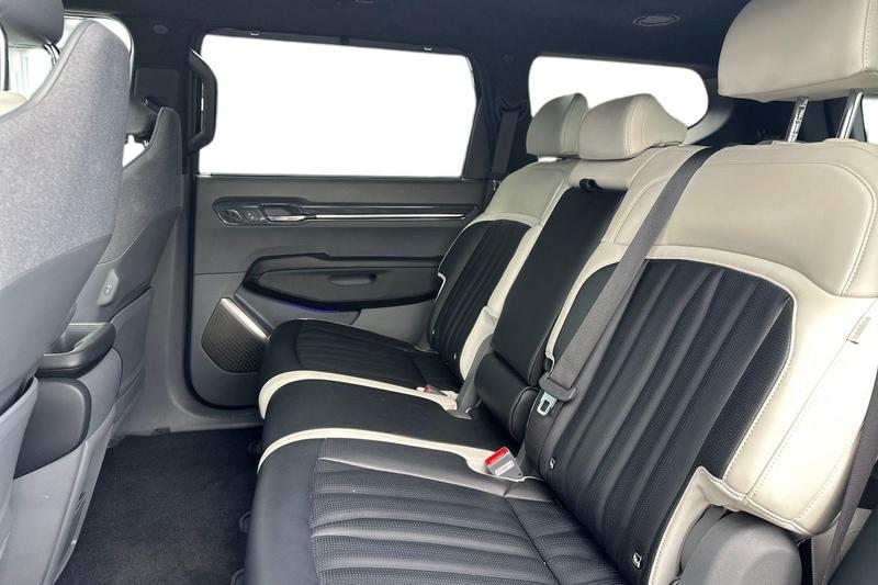 Used Kia EV9 2024 for sale - 76677601: Photo 9