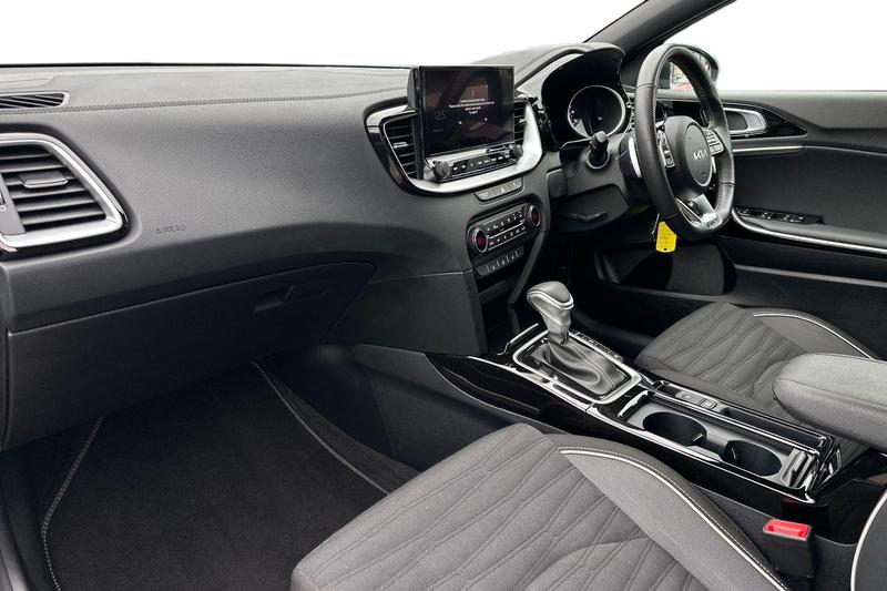 Used Kia Ceed 2025 for sale - 76681489: Photo 2