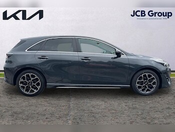 Used Kia Ceed 2025 for sale - 77632569: Photo