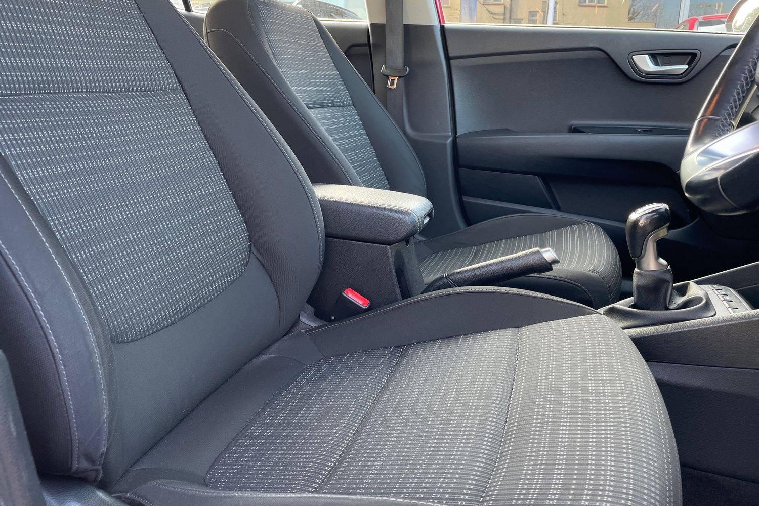 Used Kia Stonic 2019 for sale - 77739747: Photo 22