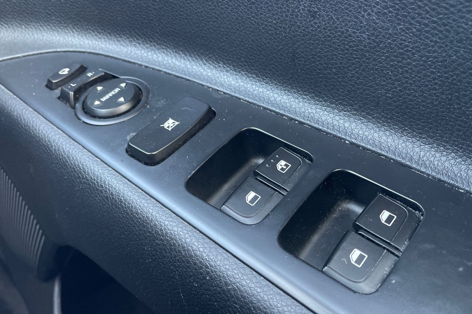 Used Kia Stonic 2019 for sale - 77739747: Photo 23