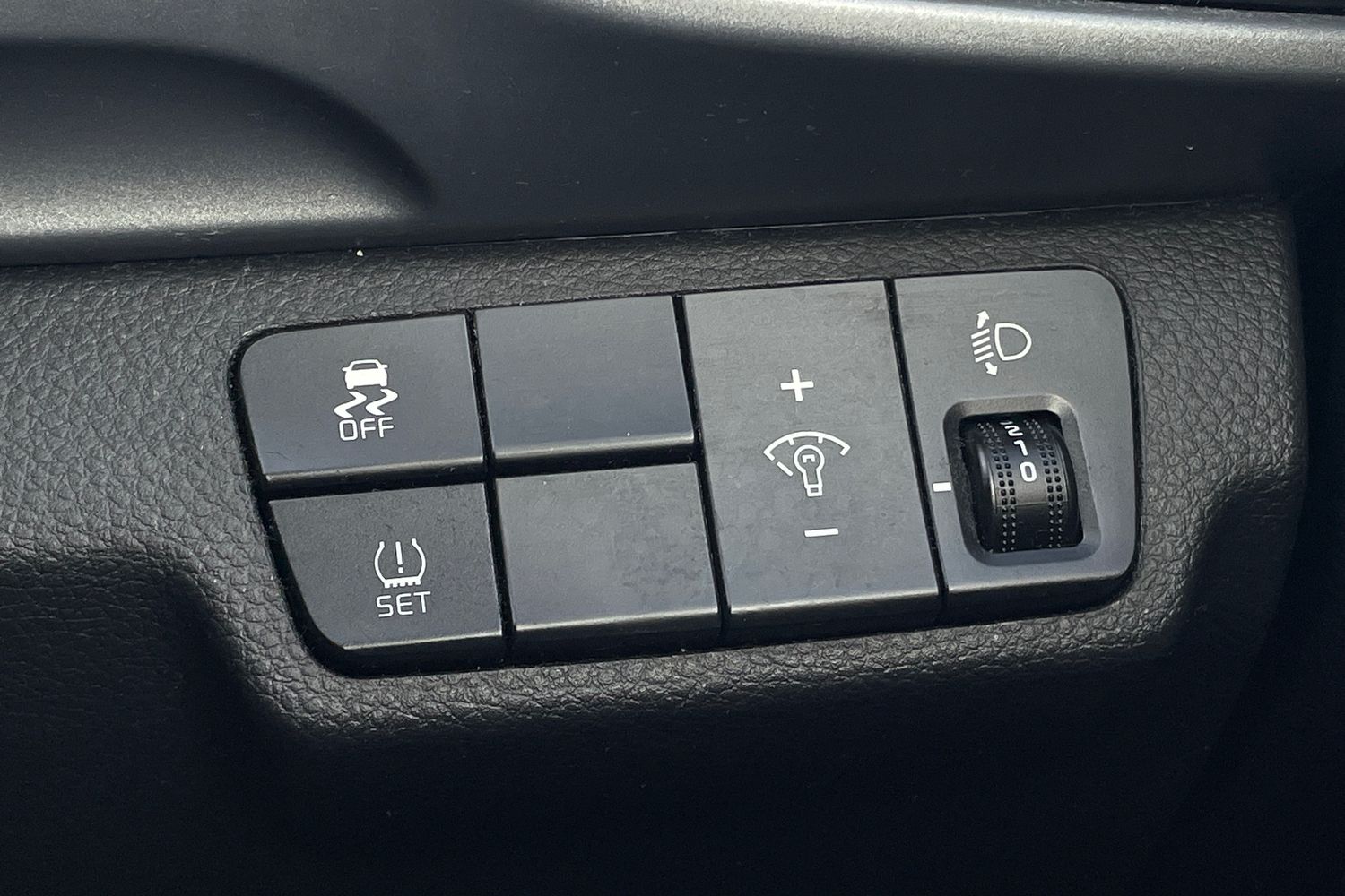 Used Kia Stonic 2019 for sale - 77739747: Photo 25