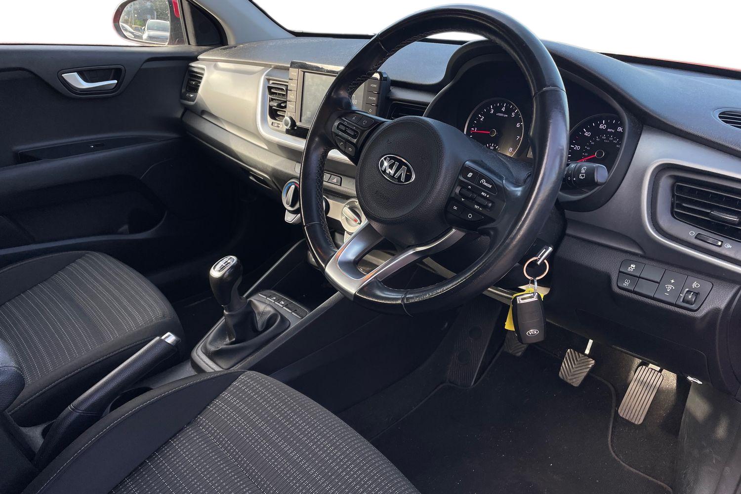 Used Kia Stonic 2019 for sale - 77739747: Photo 7