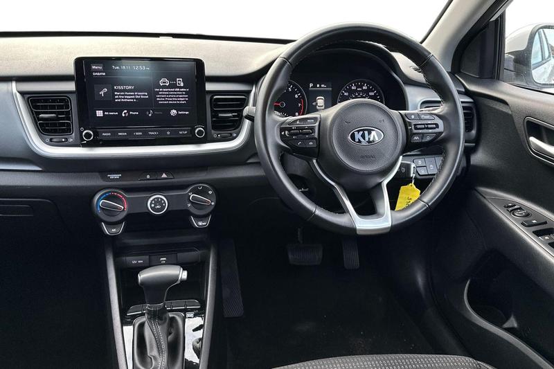 Used Kia Stonic 2020 for sale - 76680975: Photo 12