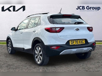 Used Kia Stonic 2020 for sale - 76680975: Photo