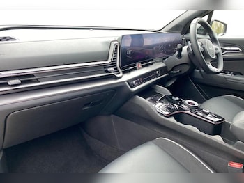 Used Kia Sportage 2024 for sale - 76677645: Photo