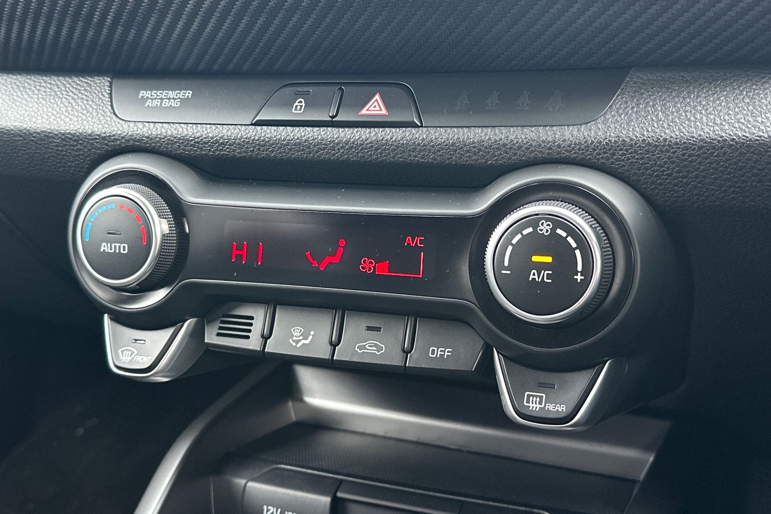 Used Kia Stonic 2025 for sale - 77706218: Photo 16